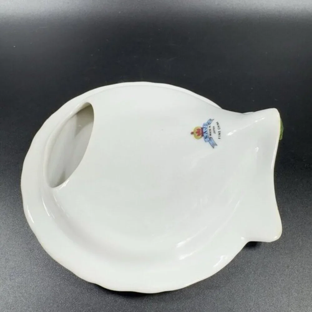 Vintage Saji Fine Porcelain Vase Vessel Amari Japanese Vase Floral Pattern Japan